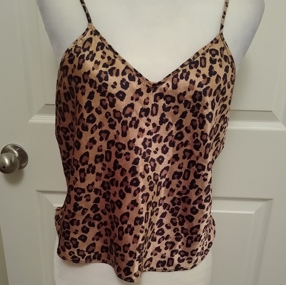 Leopard print nightie - Picture 2 of 6